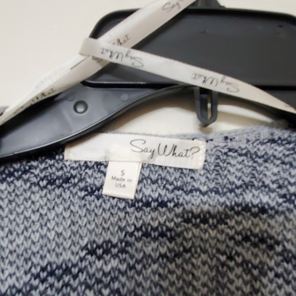 Cardigan - Picture 2 of 3